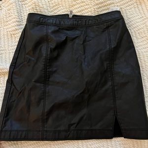 abercrombie & fitch leather mini skirt